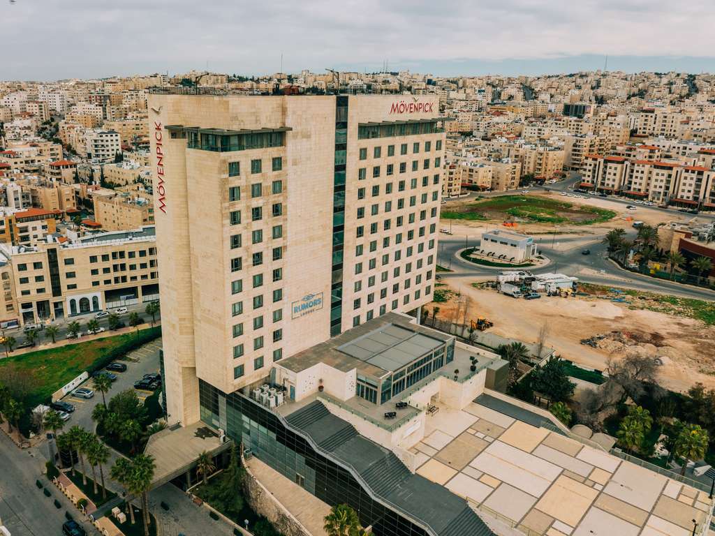 Hotels near the cathedral